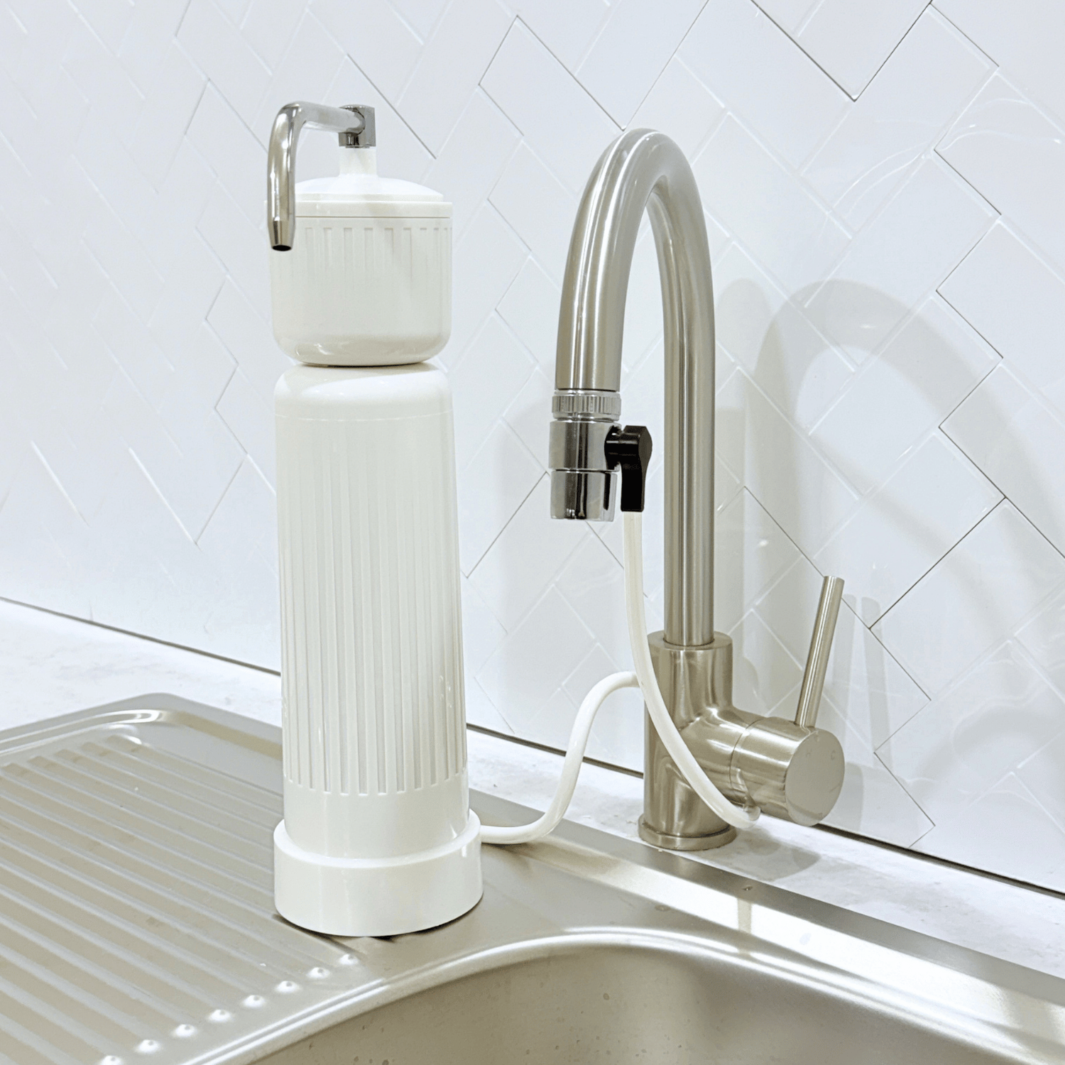 Maintenance Free Classic Countertop Water Filter with Booster - Image 3